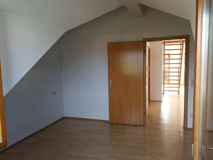2,5-Zimmer-Dachgeschoss-Wohnung in Tübingen-Bühl ab 02.2024 zu vermieten - Wohnung mieten - Bild 4