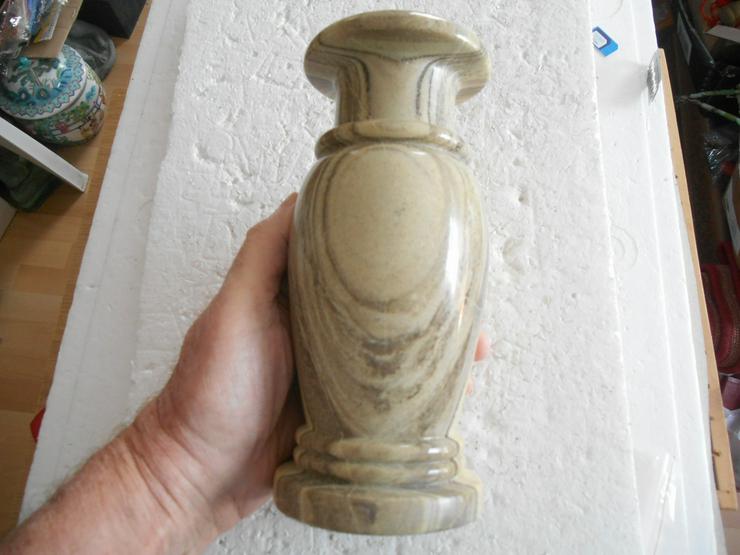 Bild 3: Edelstein Vase