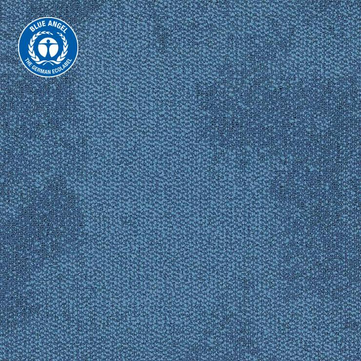 Bild 3: Große Menge blauer Composure-Teppichfliesen von Interface