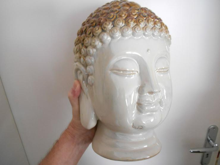 Bild 1: Buddha.....