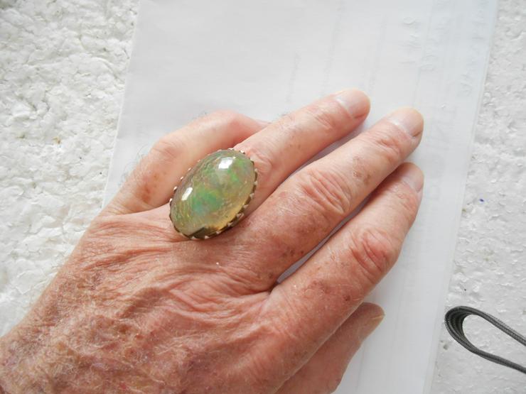 Bild 3: OPAL-Ring in Silber