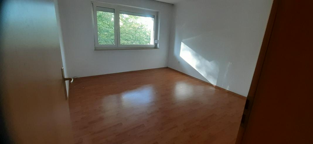 Bild 3: Helle zentrale 3 Zimmer Wohnung in Ostfildern Parksiedlung mit Stellplatz von privat 