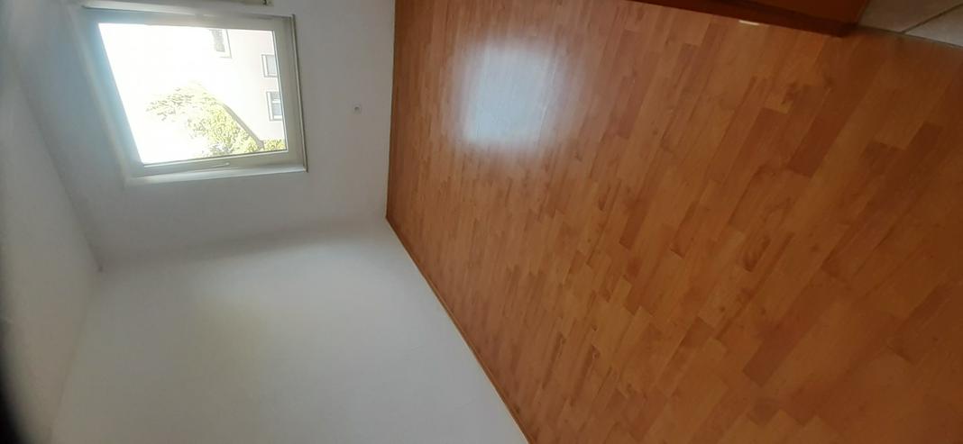 Bild 5: Helle zentrale 3 Zimmer Wohnung in Ostfildern Parksiedlung mit Stellplatz von privat 