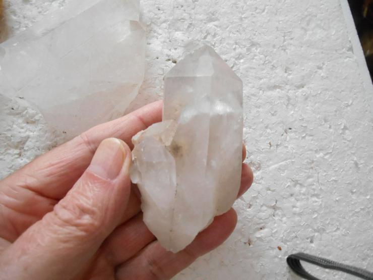 Bild 2: Bergkristall.....Calcit.