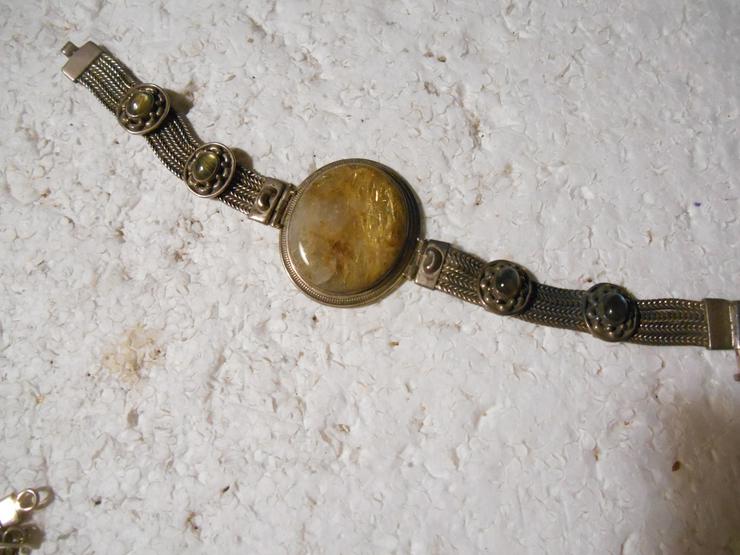 Bild 2: golden Rutilit.......Regenbogen-Mondstein.......Karneol-----Armband