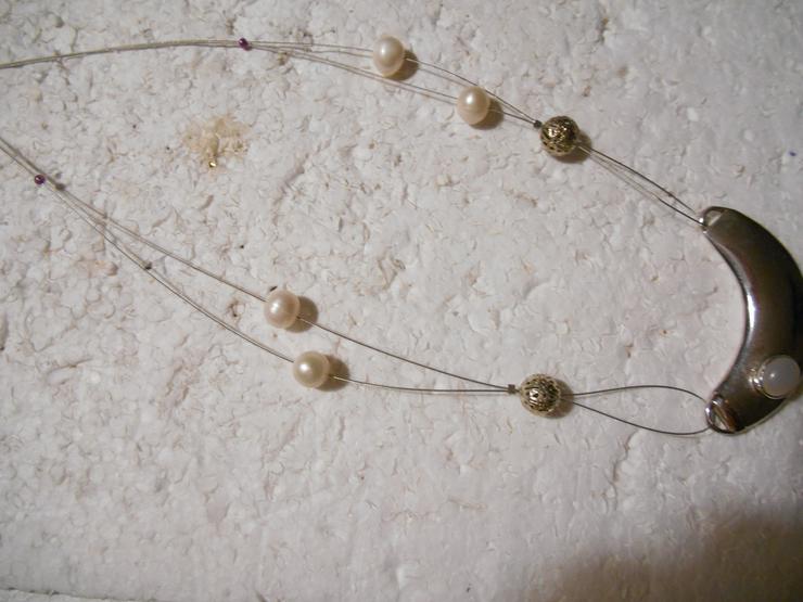 Mondstein m."fliegenden" Perlen...... - Halsketten & Colliers - Bild 2
