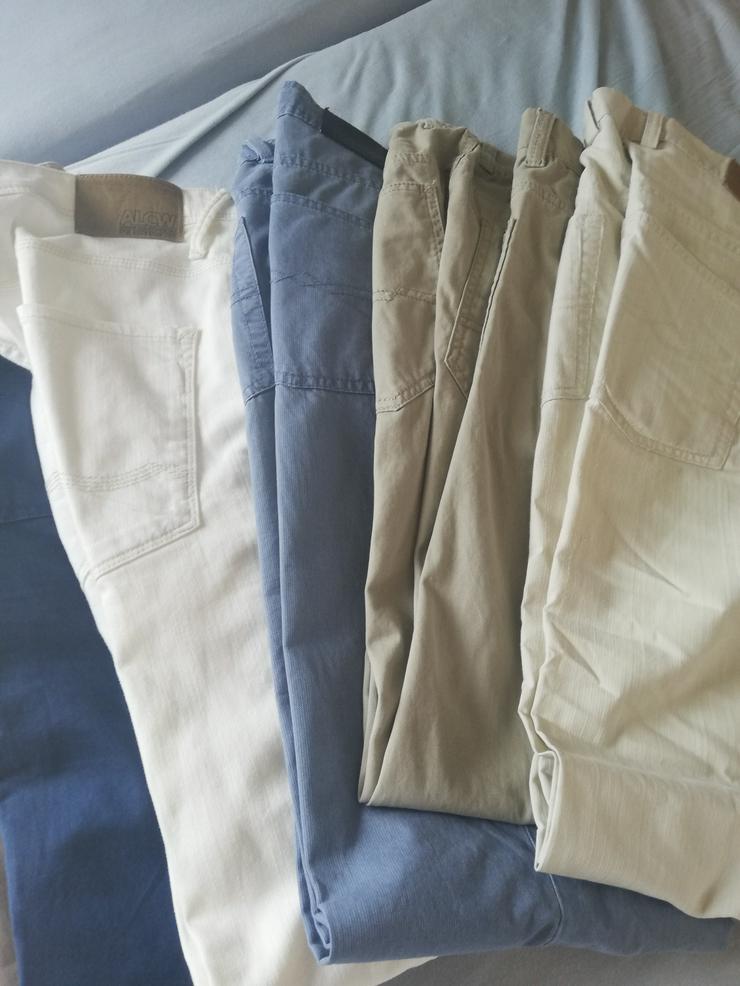 Bild 7: 18 wunderschöne Hosen, lang, diverse Farben in Top-Zustand zu verkaufen