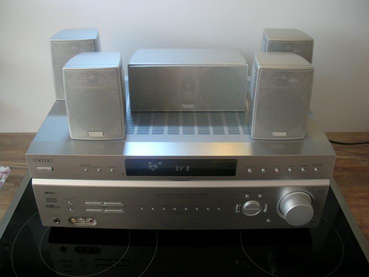 Bild 6: Heimkinosystem von Sony mit DvD Player 5,1 Boxen mit FB, + DVD  Player Sony.