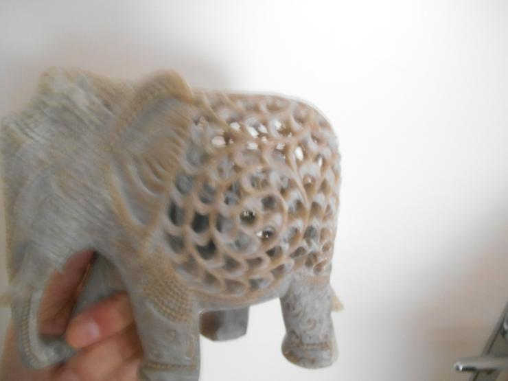 Bild 5: Labradorit-Elefant............Ganesha.......................