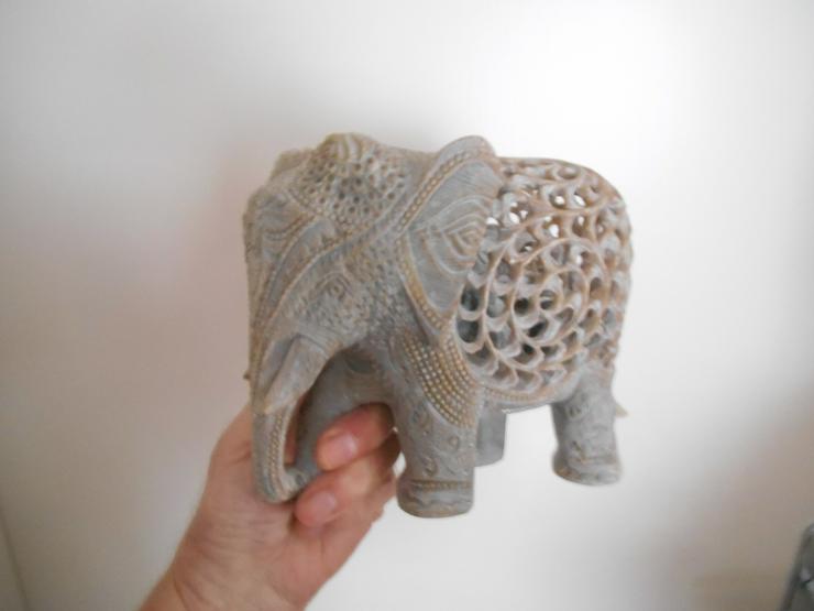 Bild 3: Labradorit-Elefant............Ganesha.......................