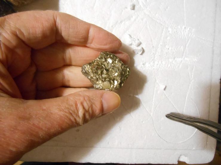 Bild 2: Rubin...Kopal..Pyrit..Saphir...Bergkristall..