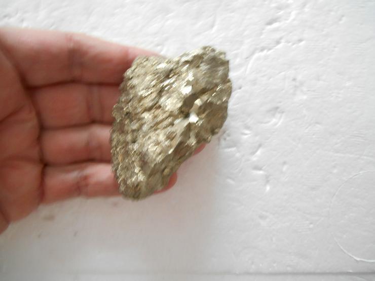 Rubin...Kopal..Pyrit..Saphir...Bergkristall.. - Edelsteine & Fossilien - Bild 1