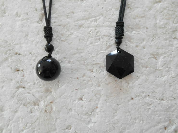 Bild 3: Obsidian Kugel......Amulett...Hexogram
