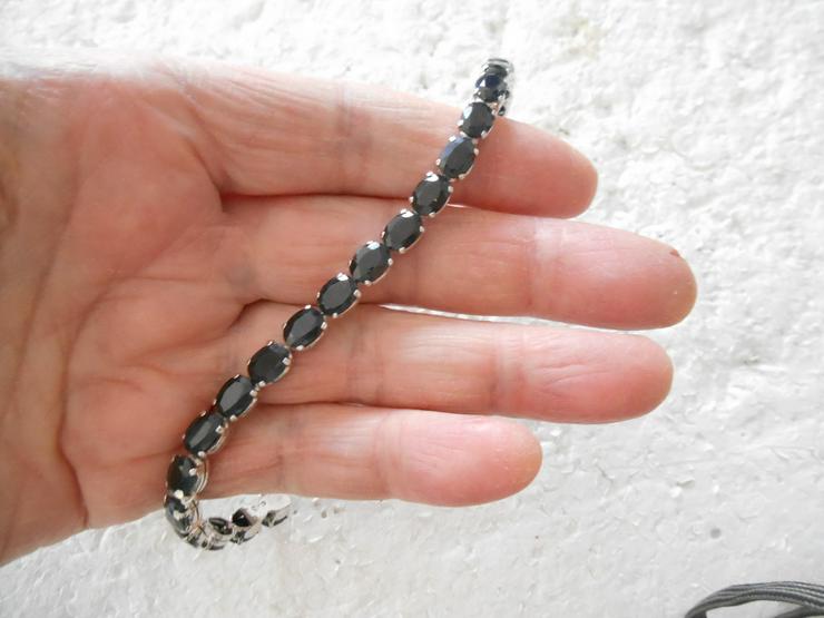 Bild 1: schwarzes Saphir-Armband