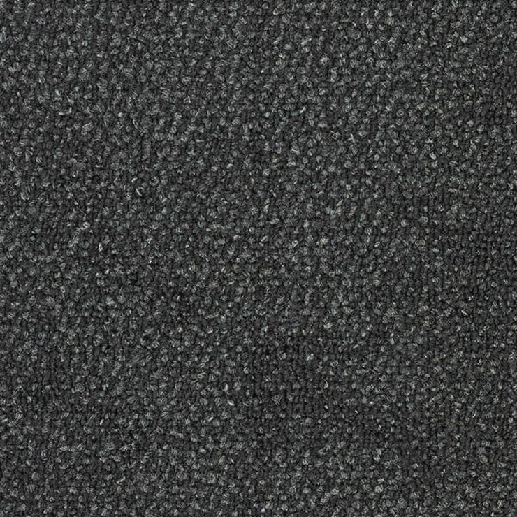 Großer Bestand an wunderschönen schwarzen Composure-Teppichfliesen - Teppiche - Bild 3