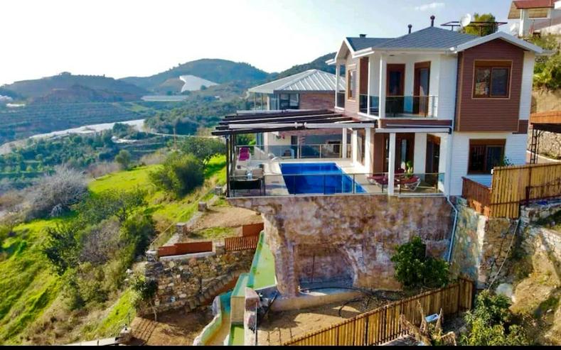 Bild 1: Türkei, Alanya. Ruhig gelegene Villa auf privatem Grundstück. 612