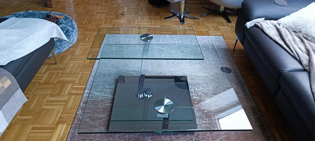 Bild 1: Designerglastisch mit Sicherheitsglas