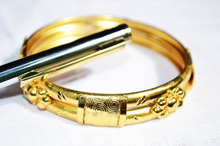 Beratung beim Verkauf von Altgold, alten Uhren & Co. - Armbänder & Armreifen - Bild 2