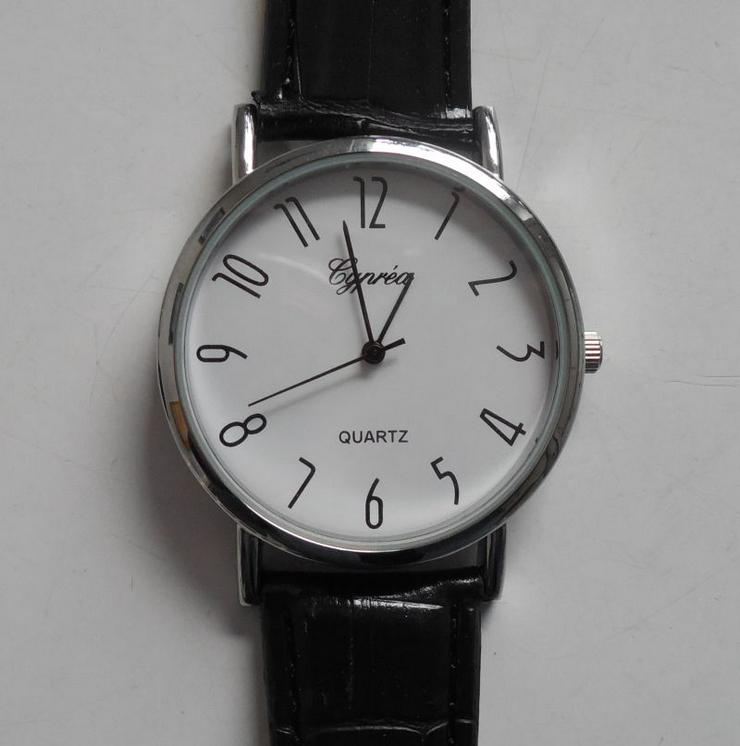 Bild 4: Quarz-Armbanduhr 