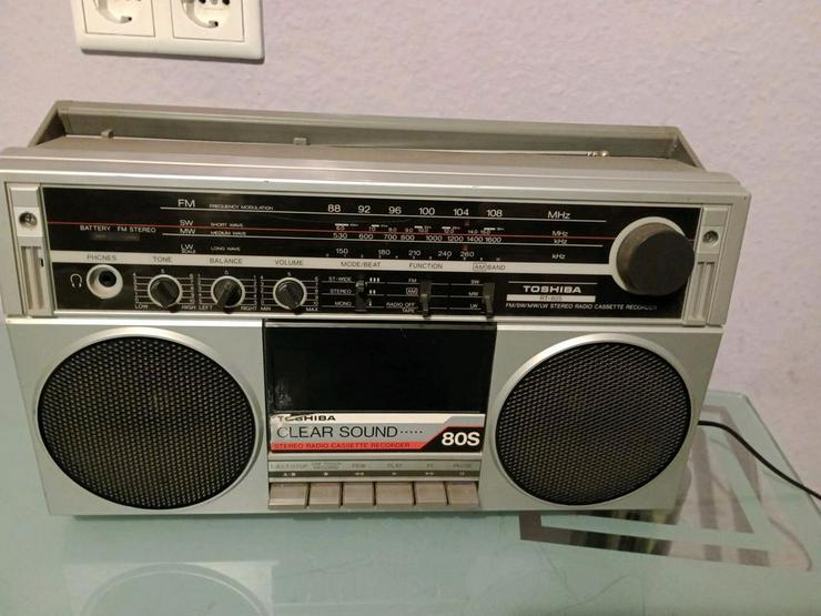 Toshiba RT-80S Boombox Ghettoblaster - Radios, Radiowecker, Weltempfänger usw. - Bild 1