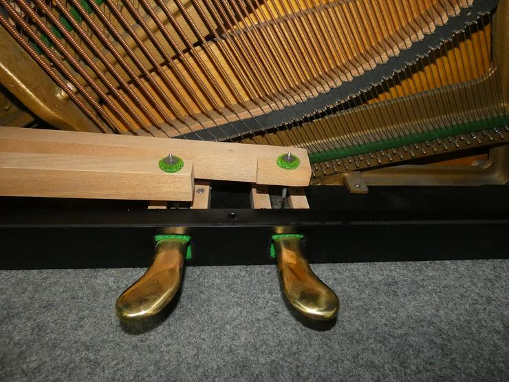 Bild 10: gebrauchtes Ibach Klavier von Klavierbaumeisterin aus Aachen