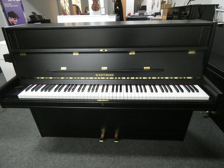 gebrauchtes Hoffmann Klavier von Klavierbaumeisterin aus Aachen