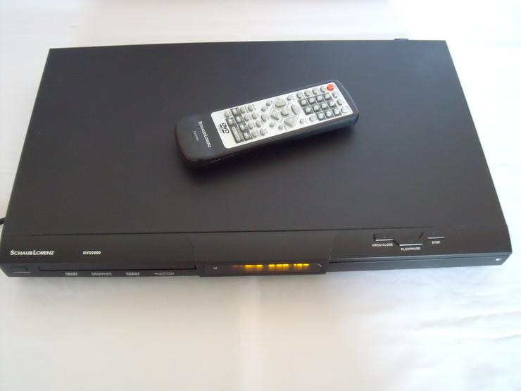 Bild 2: DVD Player Schaub lorenz mit FB DviX USB wie neu + Geschenk.