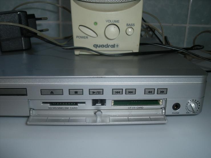 DVD Player Tevion-2008 USB DviX , Mit Boxen + Geschenk  Silber  Kette. - DVD-Player - Bild 4