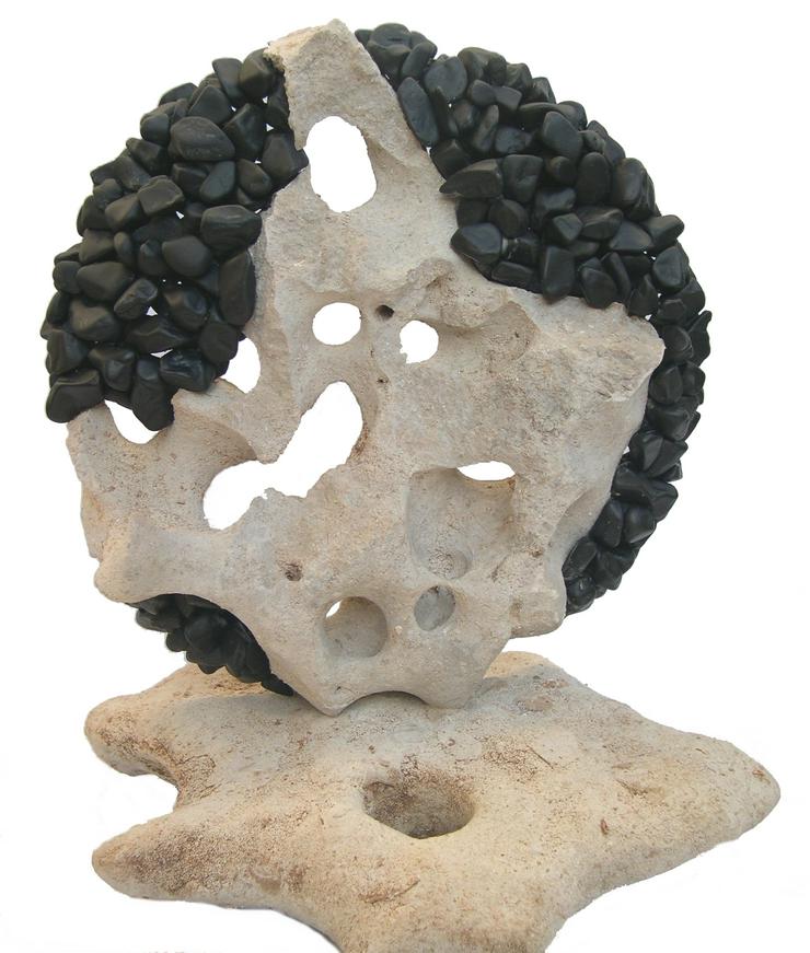 Skulptur aus schwarzem Marmorkiesel - Figuren - Bild 2