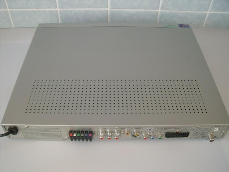 Bild 15: Heimkinosystem von Sharp mit DvD Player 5,1 Boxen mit FB, Super zustand.