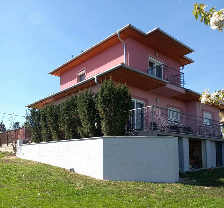 Bild 3: Haus am Balaton-Plattensee-Ungarn+ Blick auf Heviz+Balaton