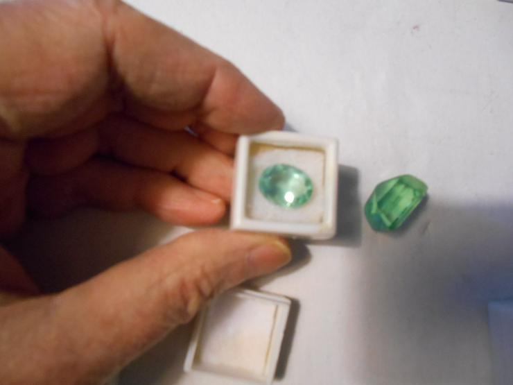Bild 3: grüner Fluorit....blau-grüner Fluorit.....Peridot...