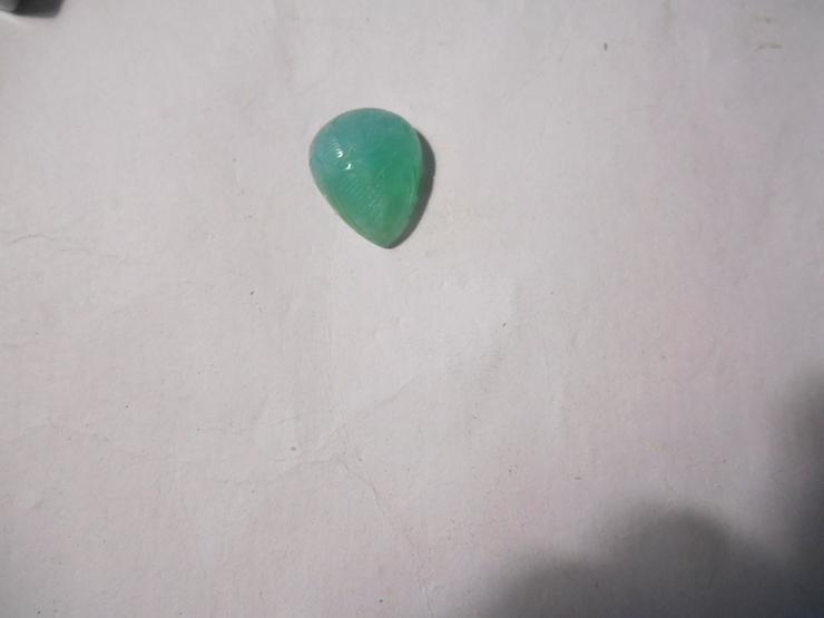 Bild 6: grüner Fluorit....blau-grüner Fluorit.....Peridot...