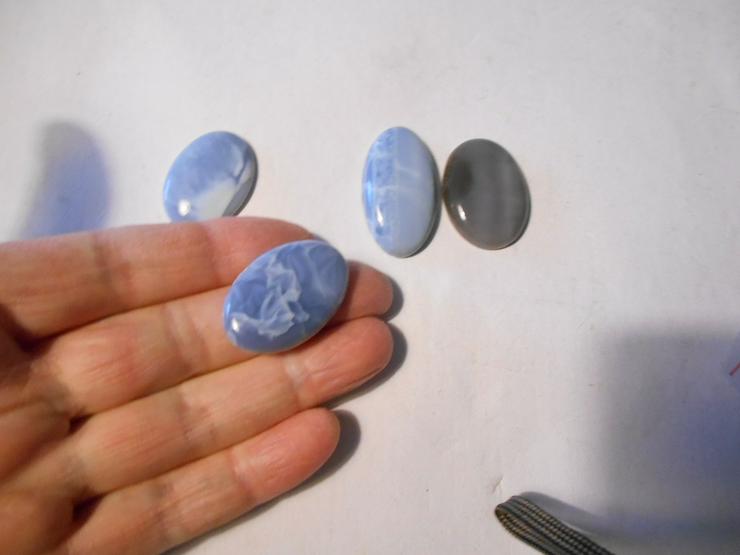 Bild 2: blaue Opale