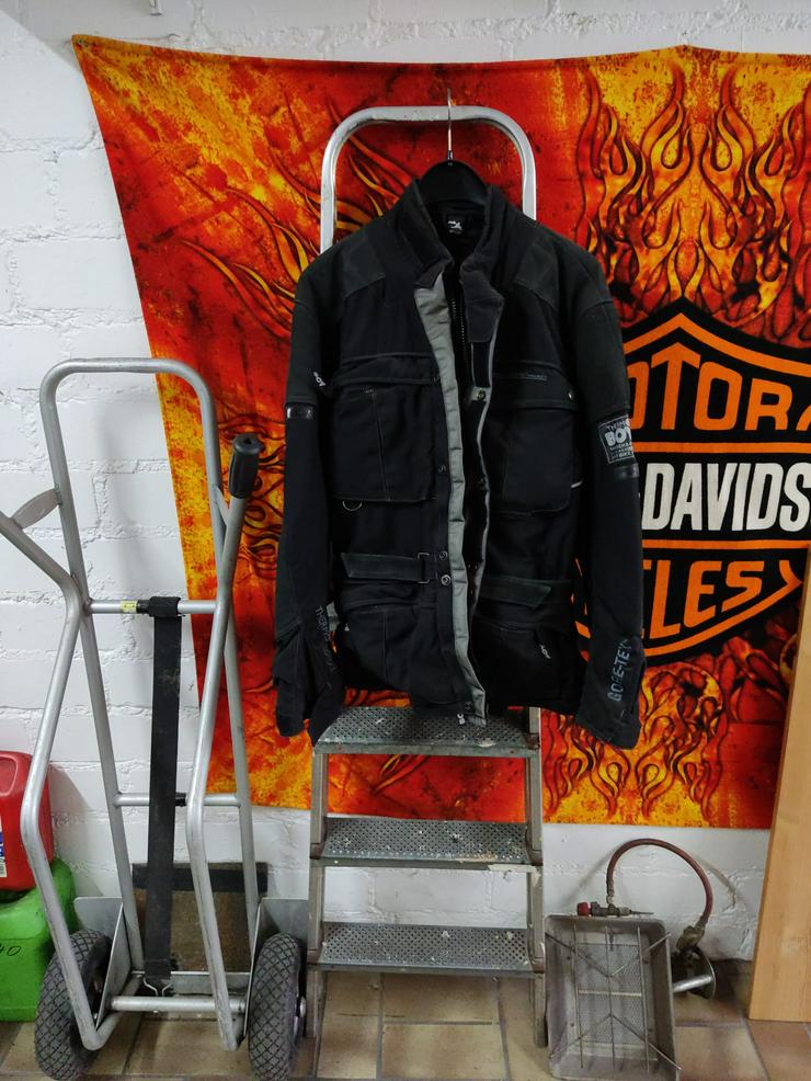 Motorradjacke und Hose vonThermoboy 