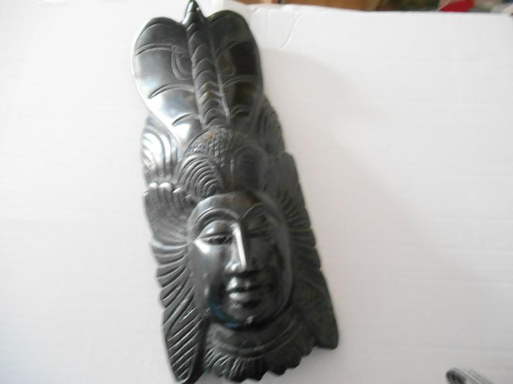 Bild 1: Shiva Maske...............