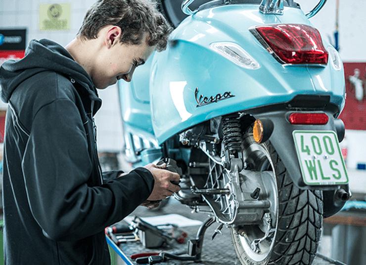 MOBILE ROLLER REPARATUR WERKSTATT (Vor Ort Service!) Wartung & Inspektionen  - Auto & Motorrad - Bild 2