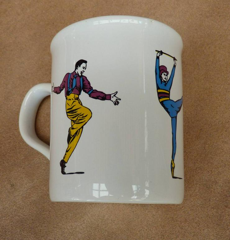 Bild 2: Kaffeebecher mit Tänzerntiv   3 verschieden Tänzer