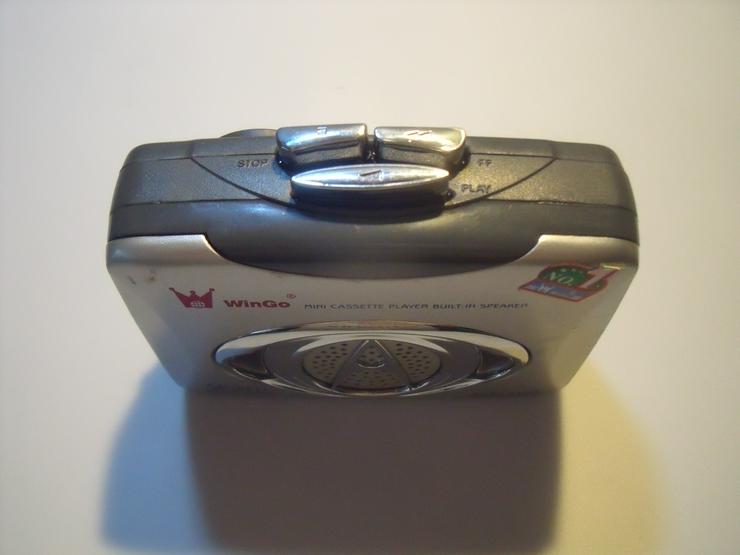 Bild 9:  Tragbarer Musikplayer  Mit Kopfhörer Mini  Kassette Player Gebraucht .