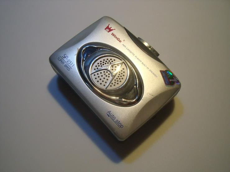 Bild 3:  Tragbarer Musikplayer  Mit Kopfhörer Mini  Kassette Player Gebraucht .