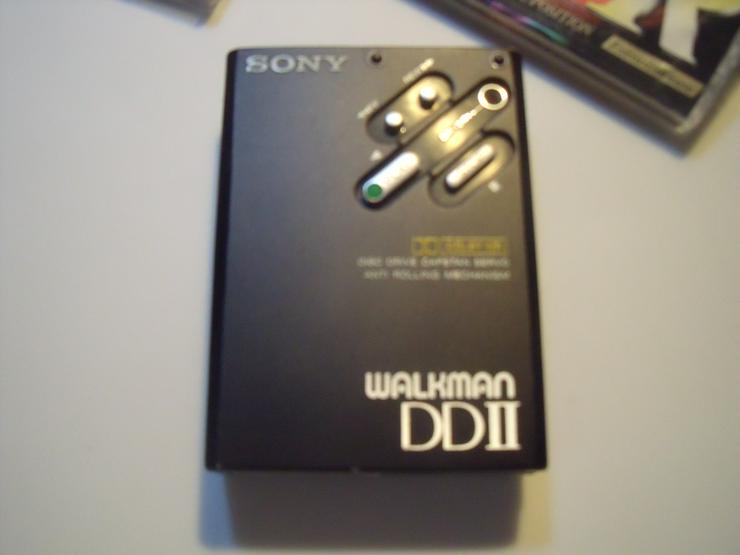 SONY WM-50 Walkmann Kasseteplayer Mit Kopfhörer + Geschenk Silber  Ring. - MP3-Player & tragbare Player - Bild 2