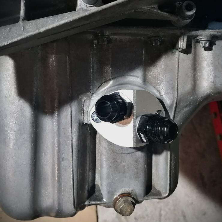 Bild 6: Mercedes M104 M111 OM605 Ölwanne Adapter für Ölkühlkreislauf