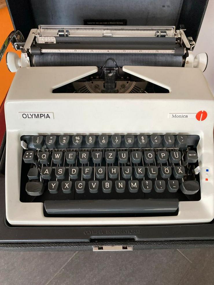 70er Jahre Olympia Monika - Schreibmaschinen & Bürotechnik - Bild 2