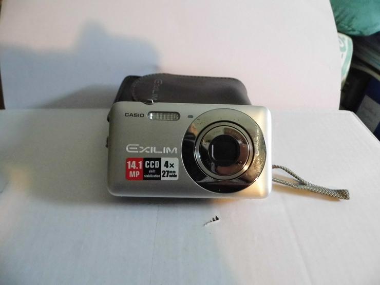 Casio Exilim EX-Z800 - Digitalkamera - s.Text - Neuwertig - Digitalkameras (Kompaktkameras) - Bild 1
