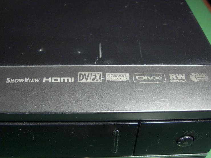 Bild 14: LG RC389H VHS und DVD Kombi Recorder mit HDMI / USB