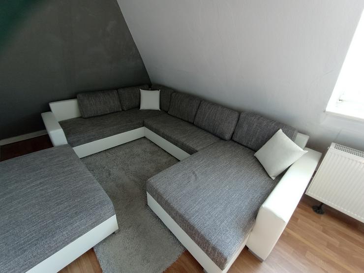 Wohnlandschaft in U-Form mit Schlaffunktion - Sofas & Sitzmöbel - Bild 1