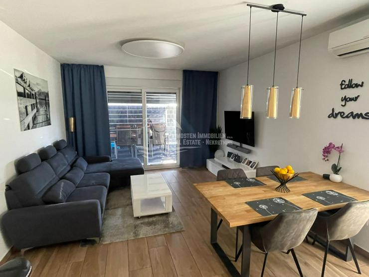 Trogir/Komplett möblierte Zweizimmerwohnung mit Pool und Garten - Wohnung kaufen - Bild 12