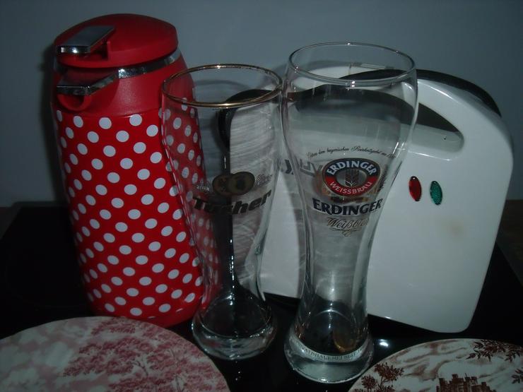 Bild 9: Rommelsbacher Sandwich ,2 Teller , Termos , 2 Bier Glas + Geschenk.