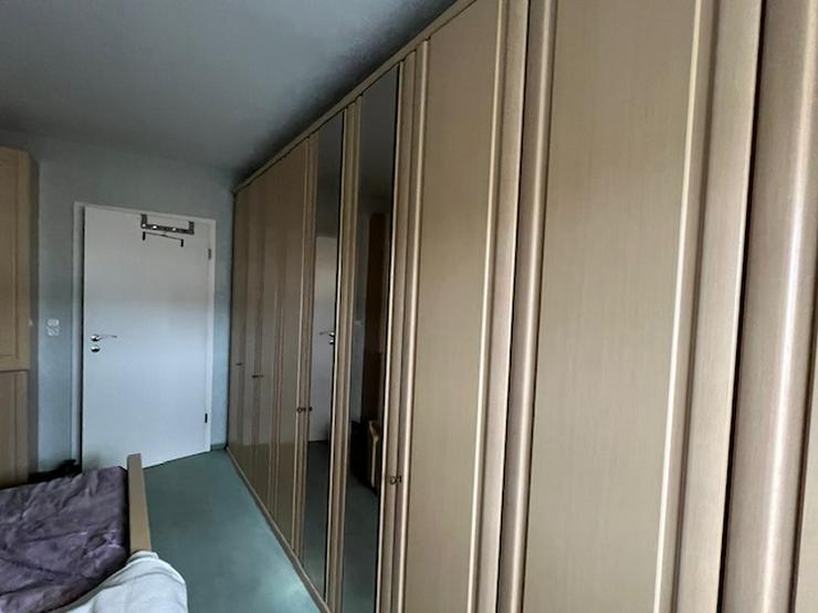Schlafzimmer komplett Schrank und Bett - Kompletteinrichtungen - Bild 3