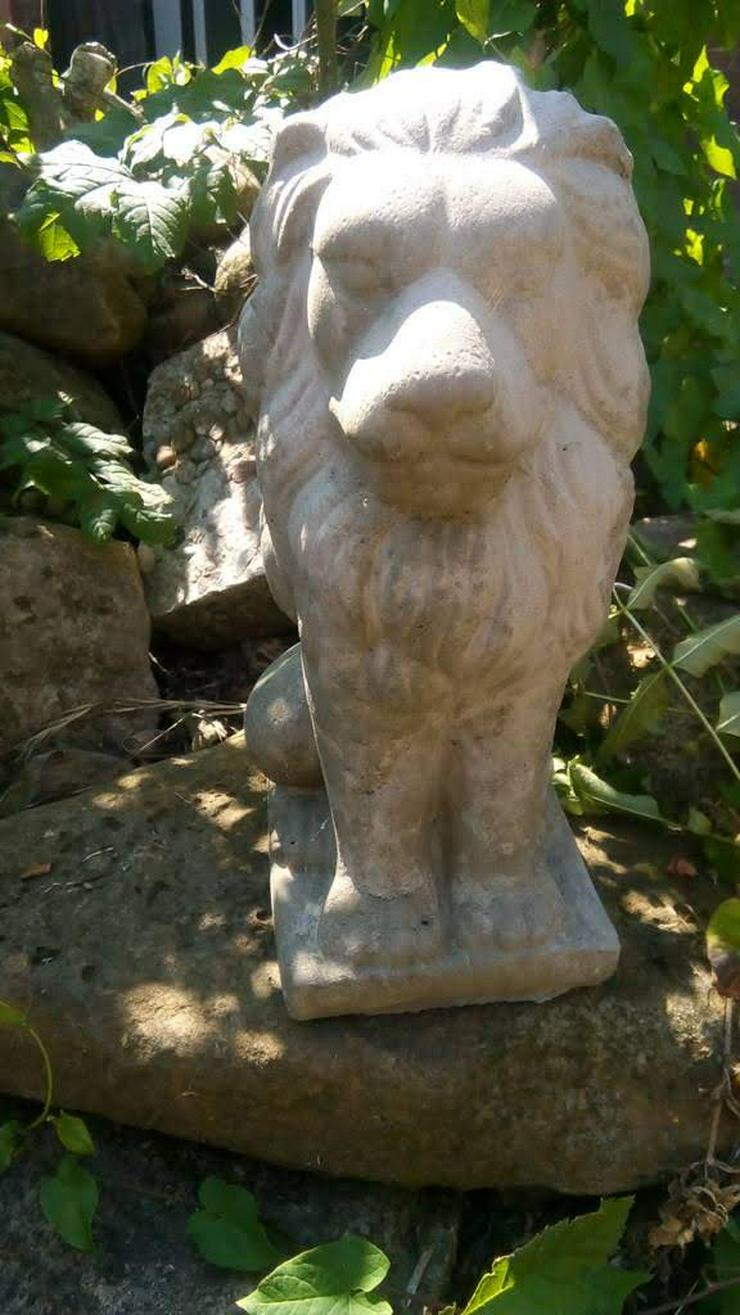 Bild 3: Schöne Löwen Steinfigur! Löwe aus frostfestem Steinguss! Tolle Gartendeko!